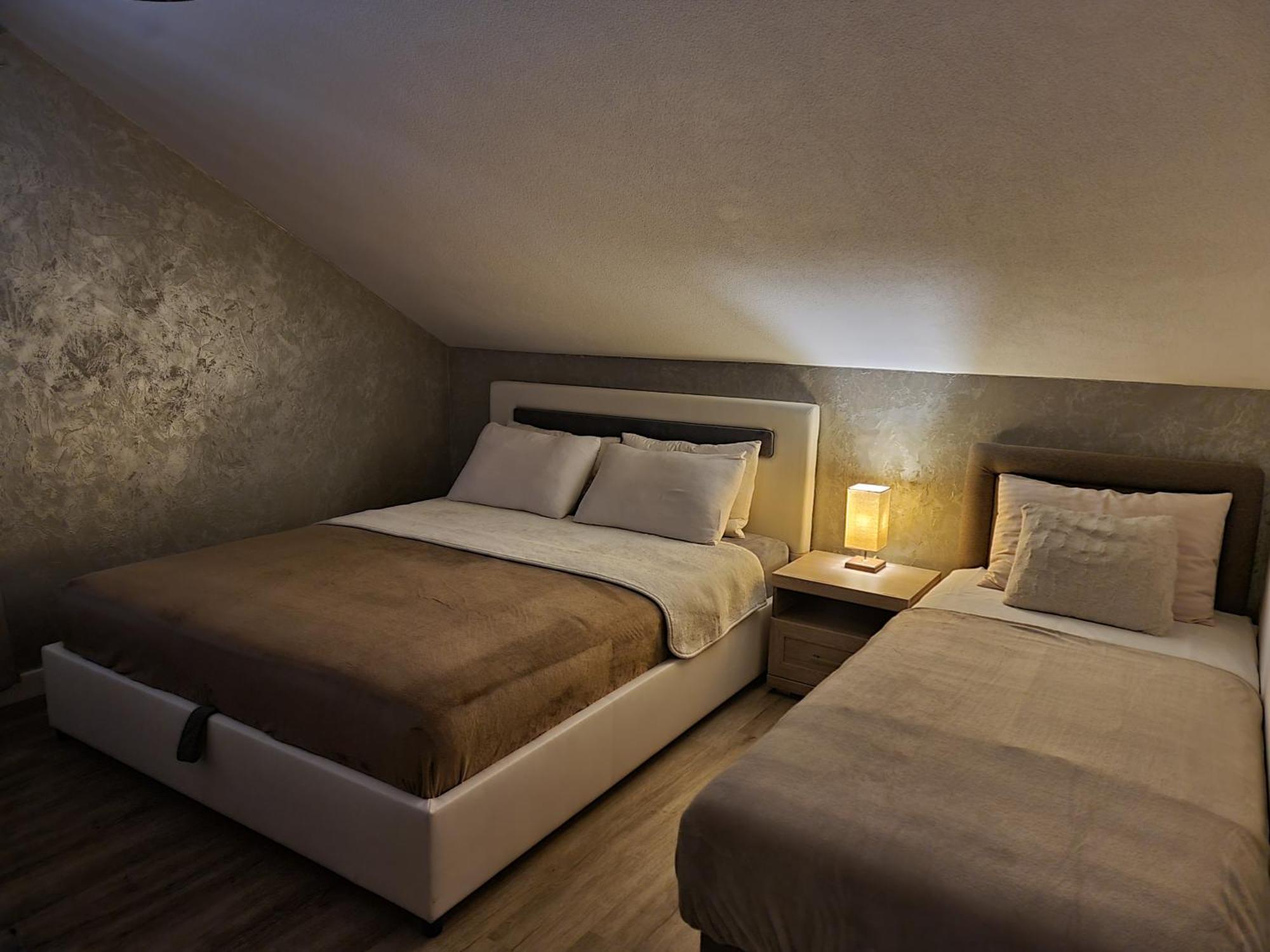 Apartments Vranes Тиват Екстериор снимка